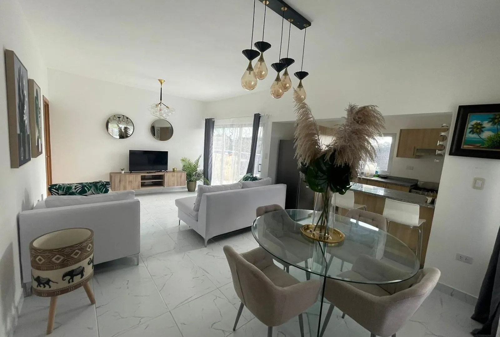 Hermosa Casa Tipo Villa 蓬塔卡纳